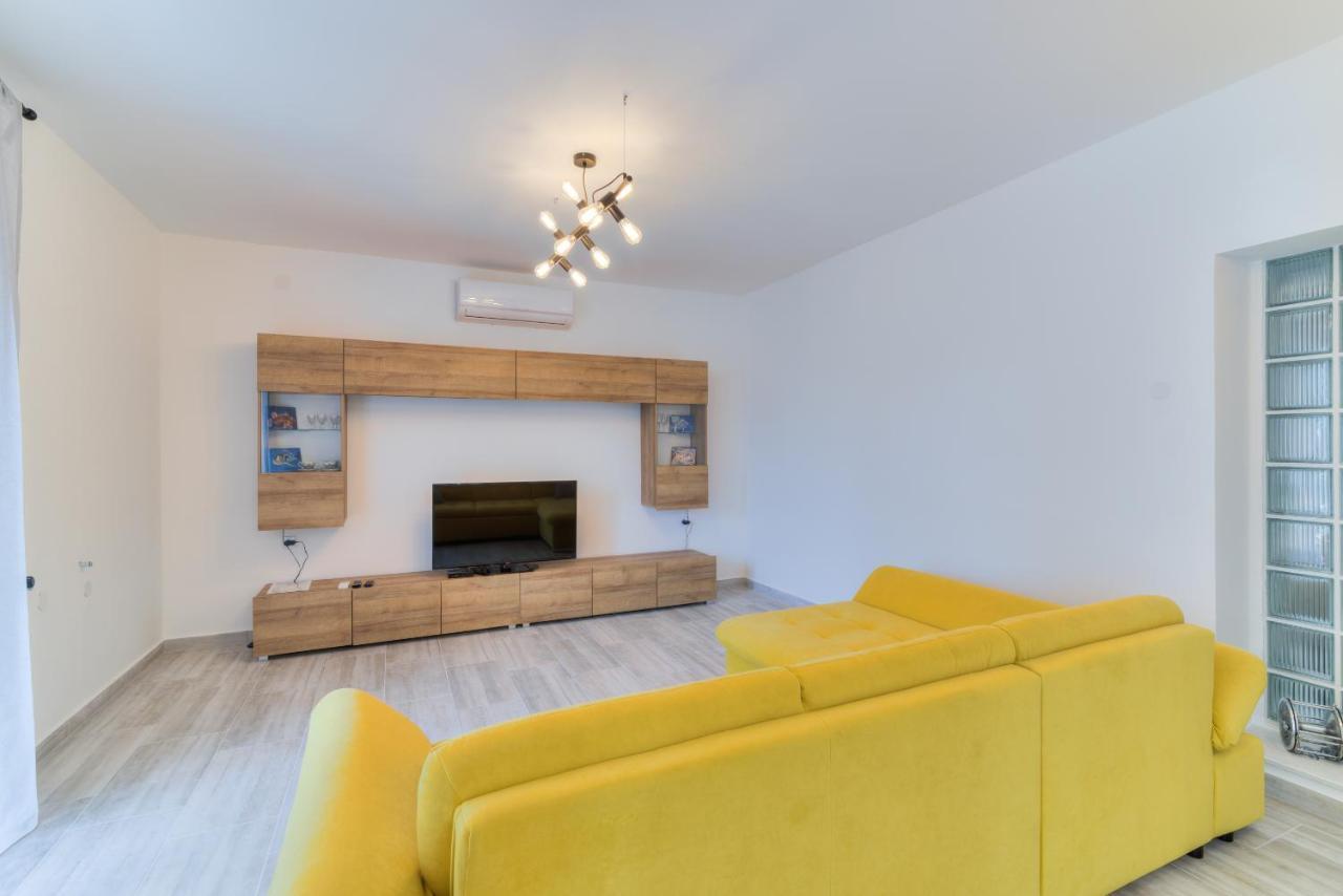 Ferienwohnung Demi II Senj  Exterior foto
