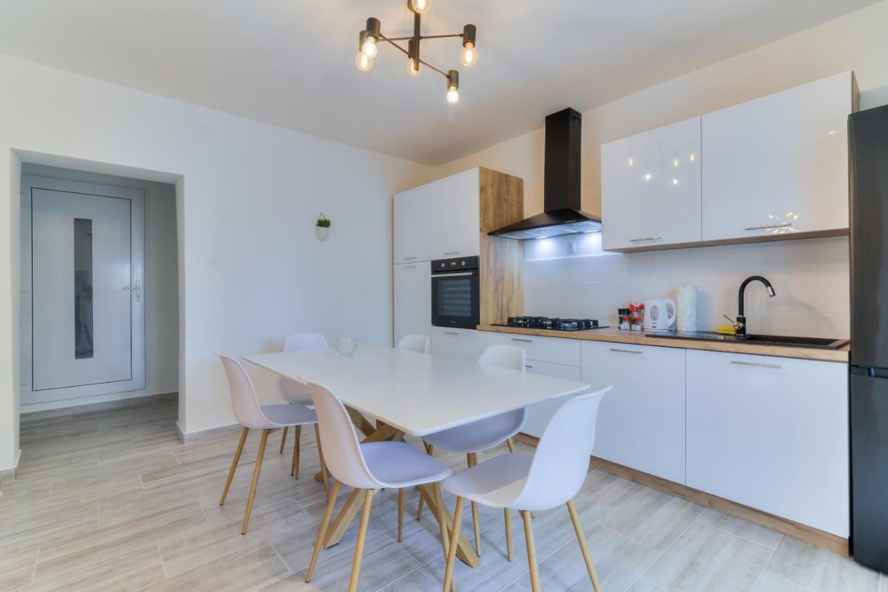 Ferienwohnung Demi II Senj  Exterior foto