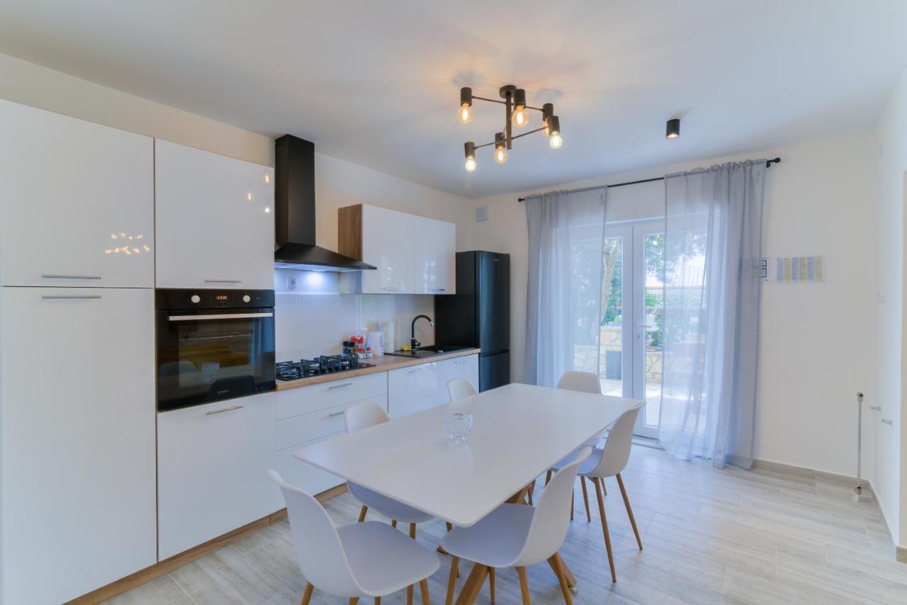 Ferienwohnung Demi II Senj  Exterior foto